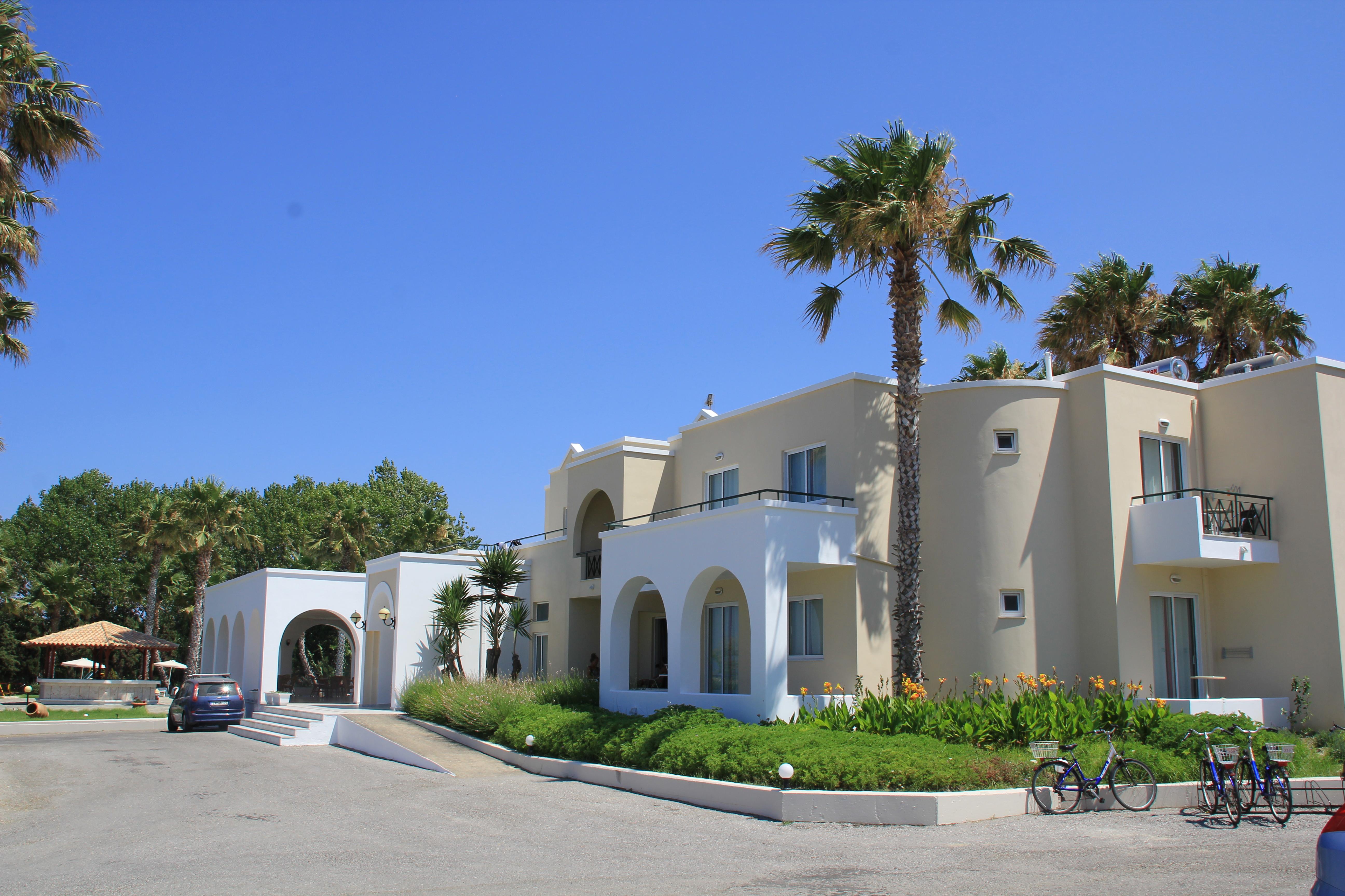 Andromeda Hotel Apartments Psalidi  Exterior photo