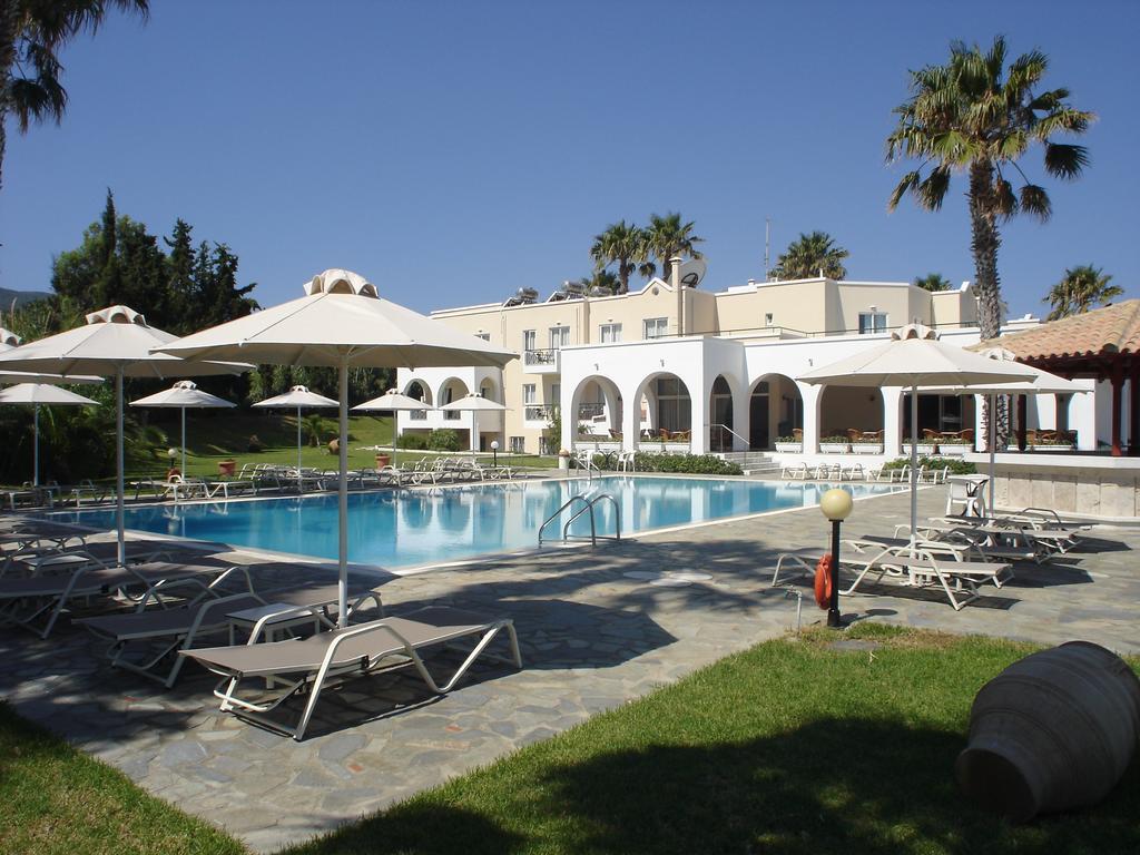 Andromeda Hotel Apartments Psalidi  Exterior photo