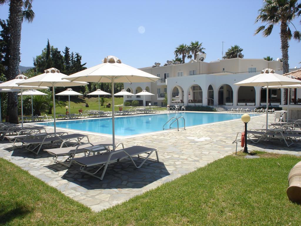 Andromeda Hotel Apartments Psalidi  Exterior photo